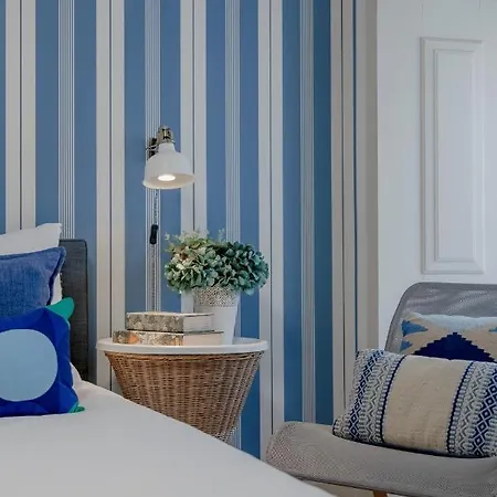 Artistic Design - Real