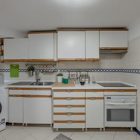 Artistic Design - Principe Real * ליסבון